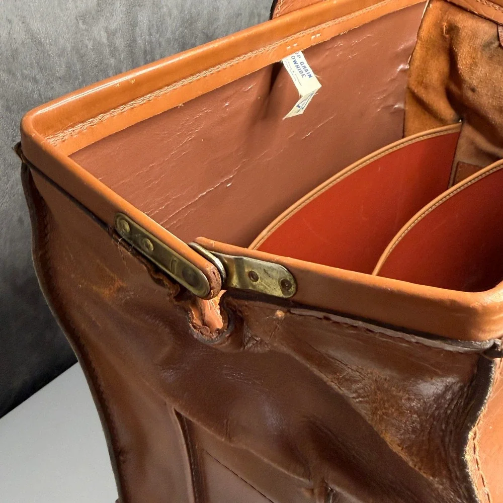 Price Waterhouse & Co Gladstone Bag Mens Large Brown Leather Vintage Doctor Bag